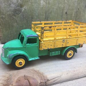 Vintage 1955 Dinky Toys 343, Farm Produce Wagon Toy Car